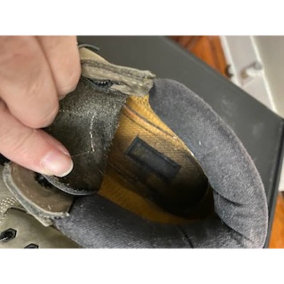 Timberland Grey and Black Men's Boots - Picture 8 of 14